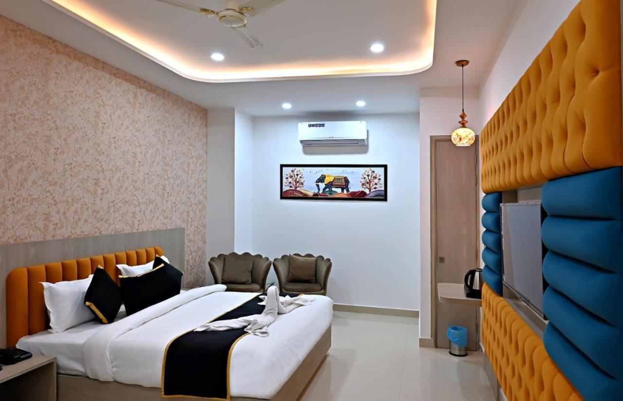 Hotel Golden Stay Amritsar Esterno foto