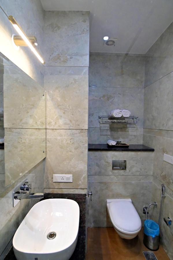 Hotel Golden Stay Amritsar Esterno foto