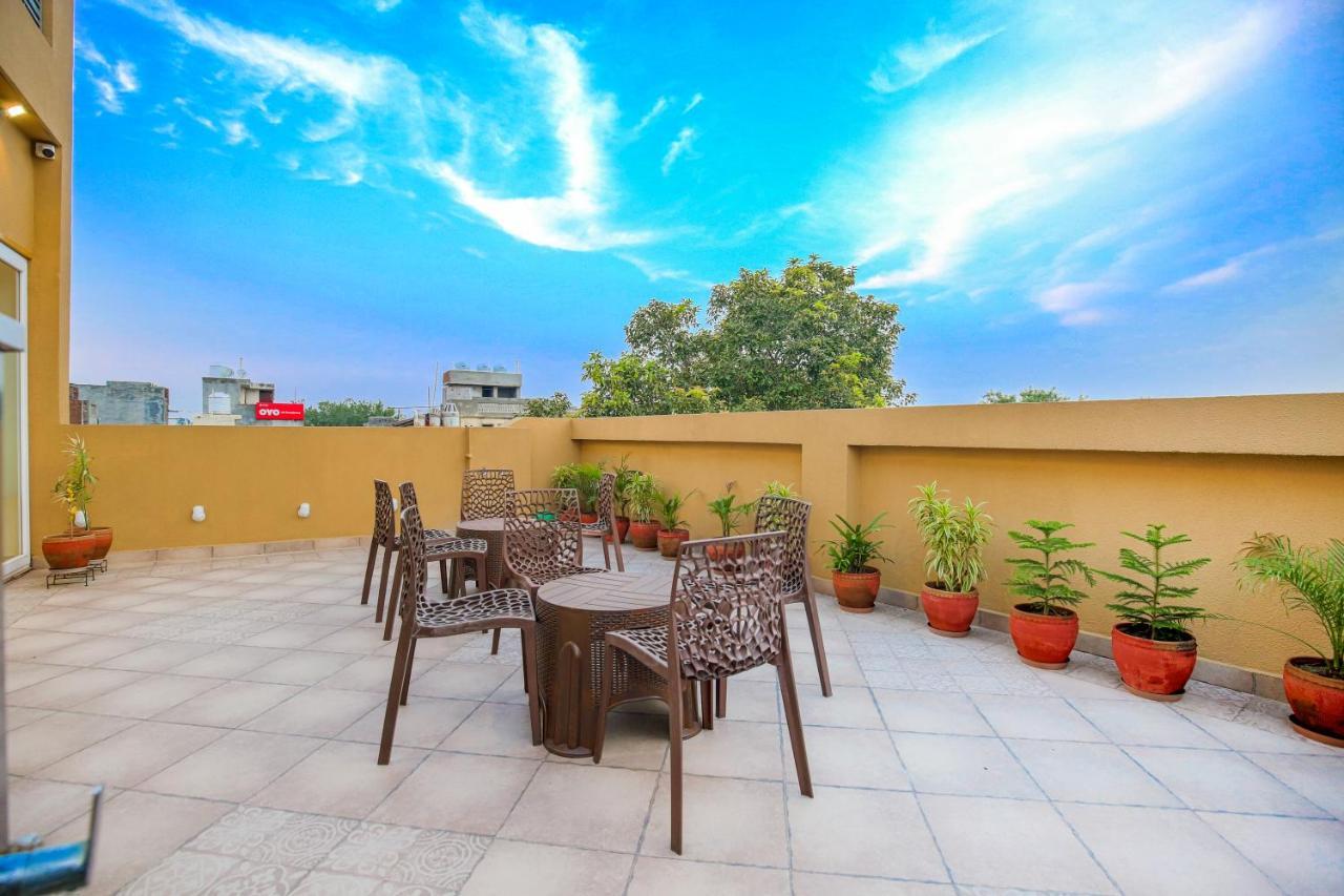 Hotel Golden Stay Amritsar Esterno foto