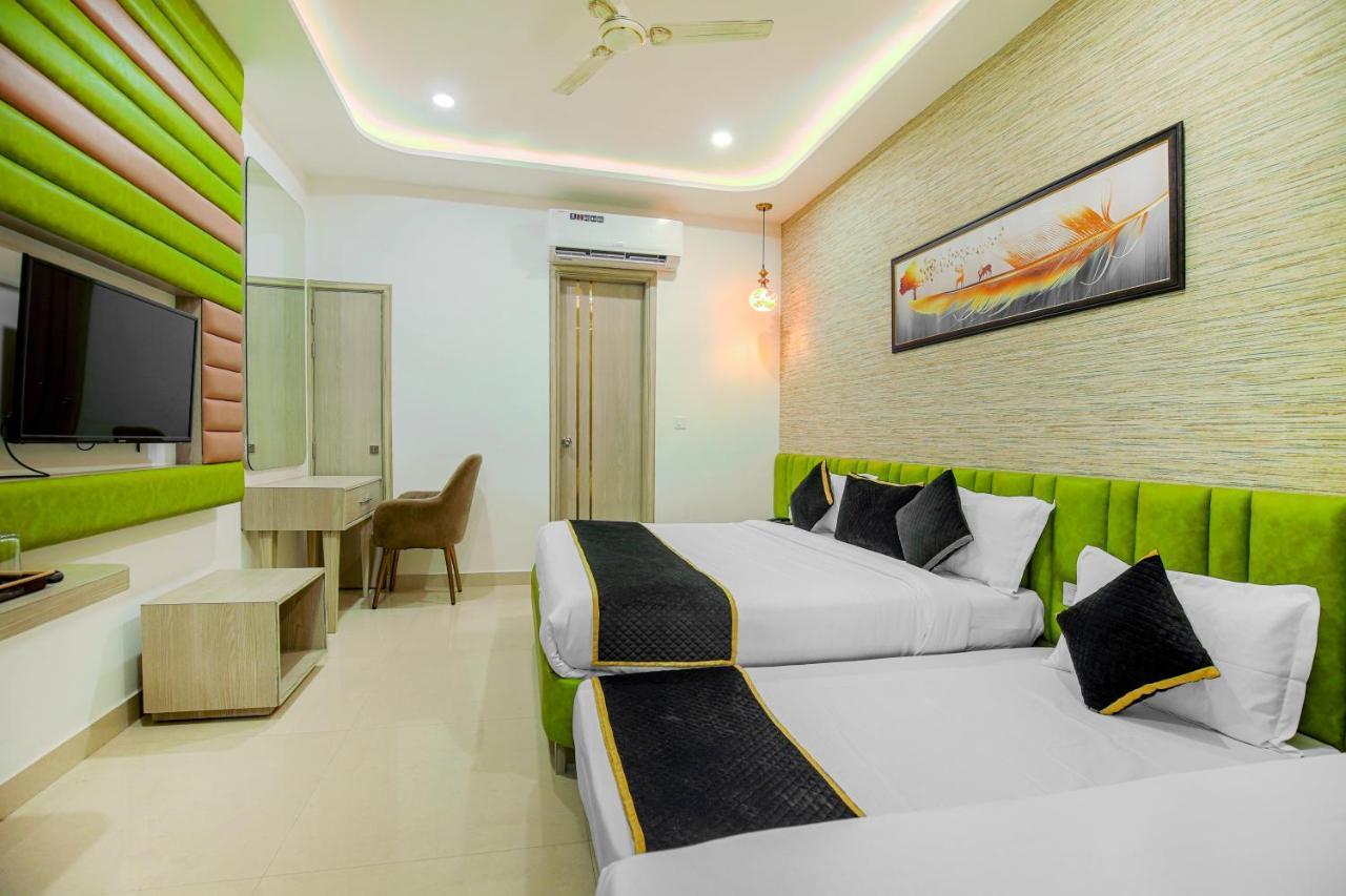 Hotel Golden Stay Amritsar Esterno foto