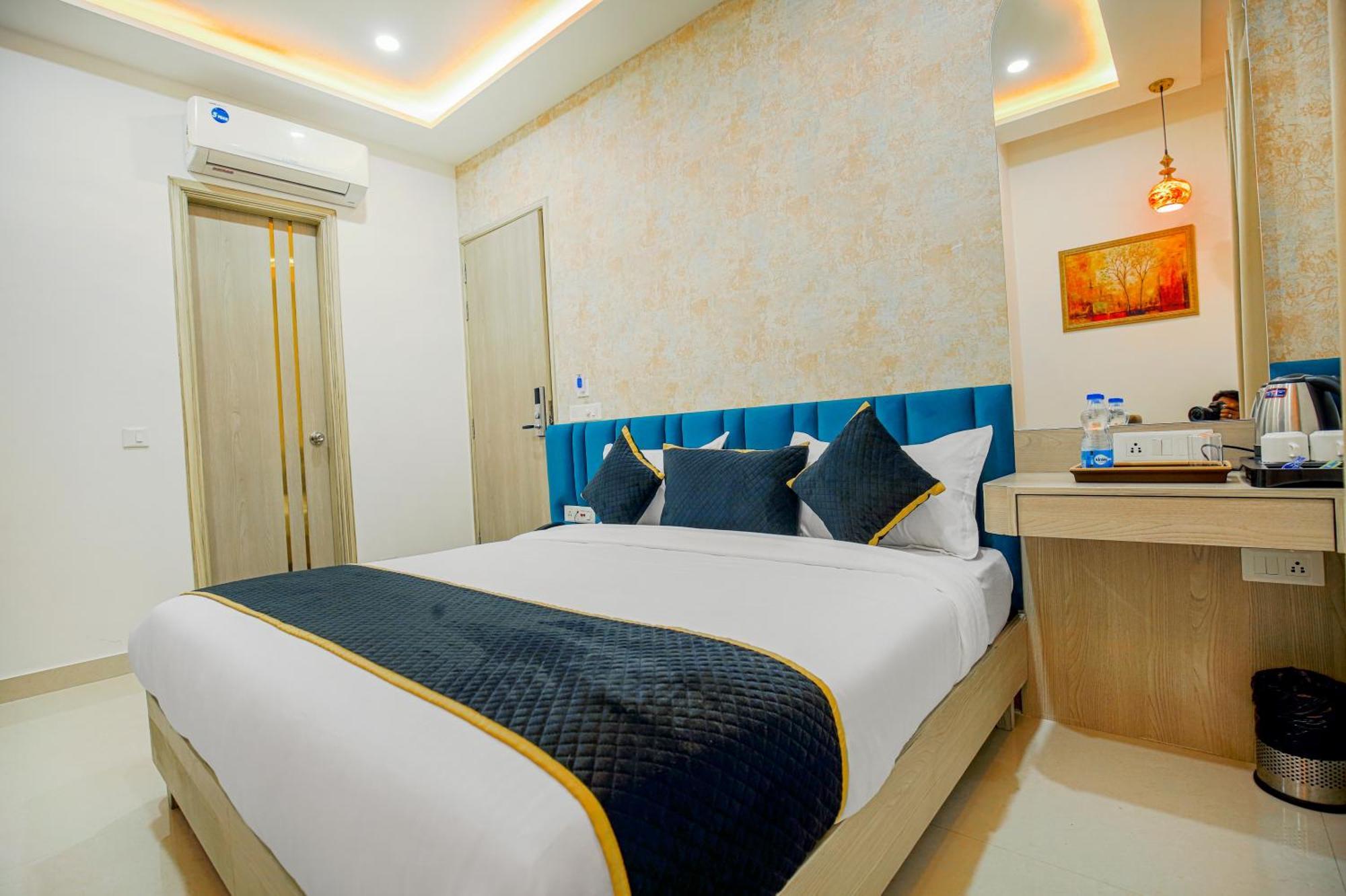 Hotel Golden Stay Amritsar Esterno foto