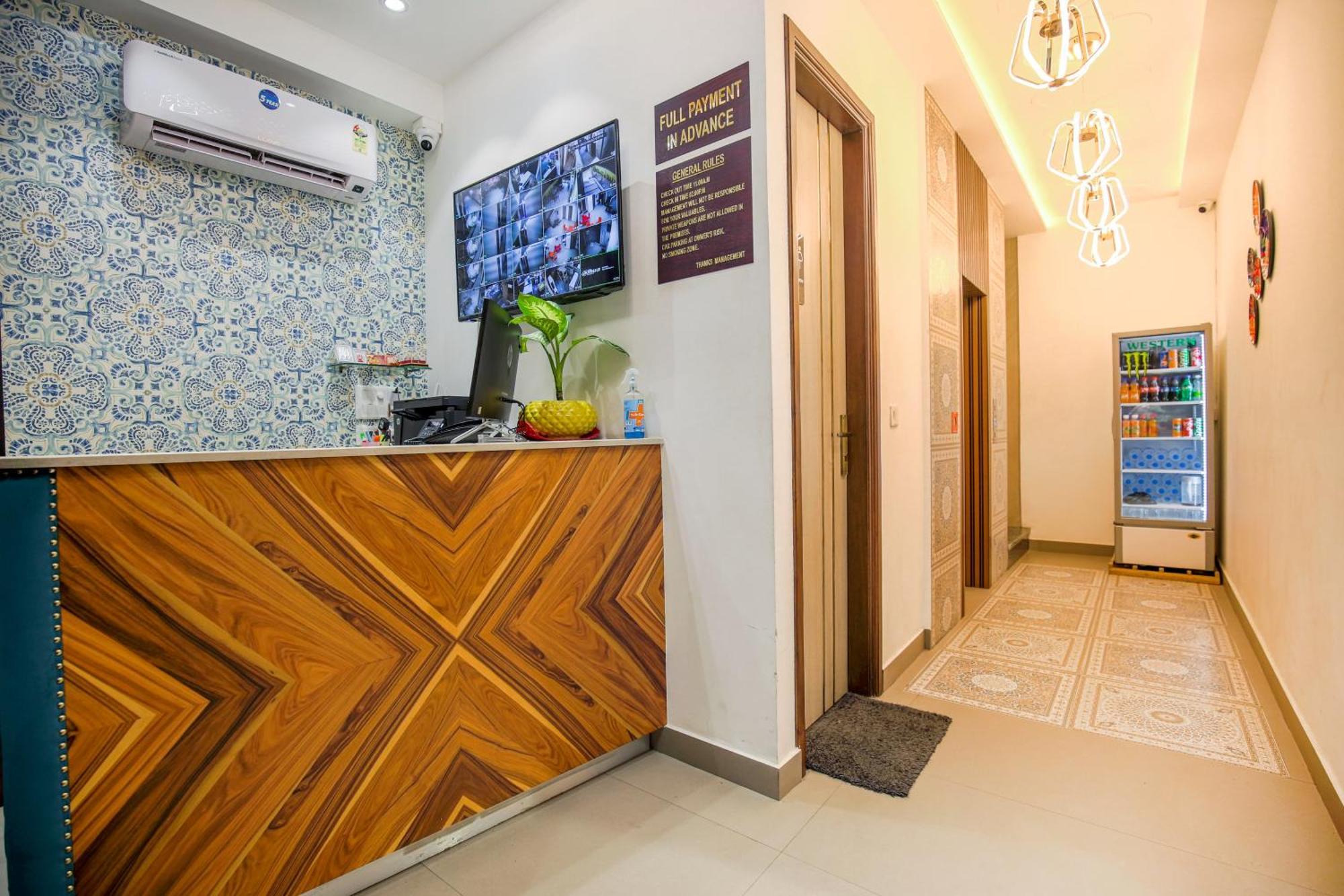 Hotel Golden Stay Amritsar Esterno foto