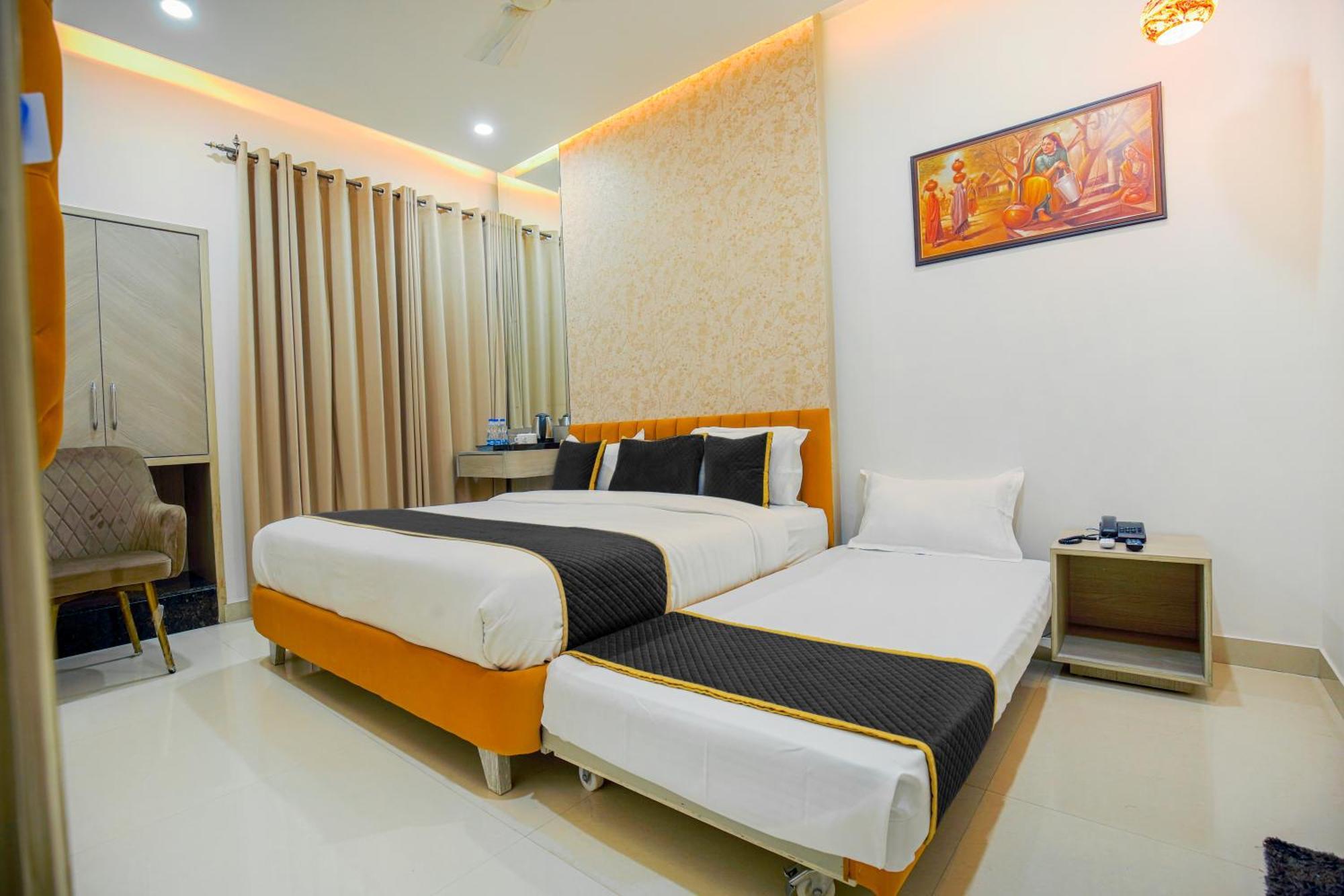 Hotel Golden Stay Amritsar Esterno foto